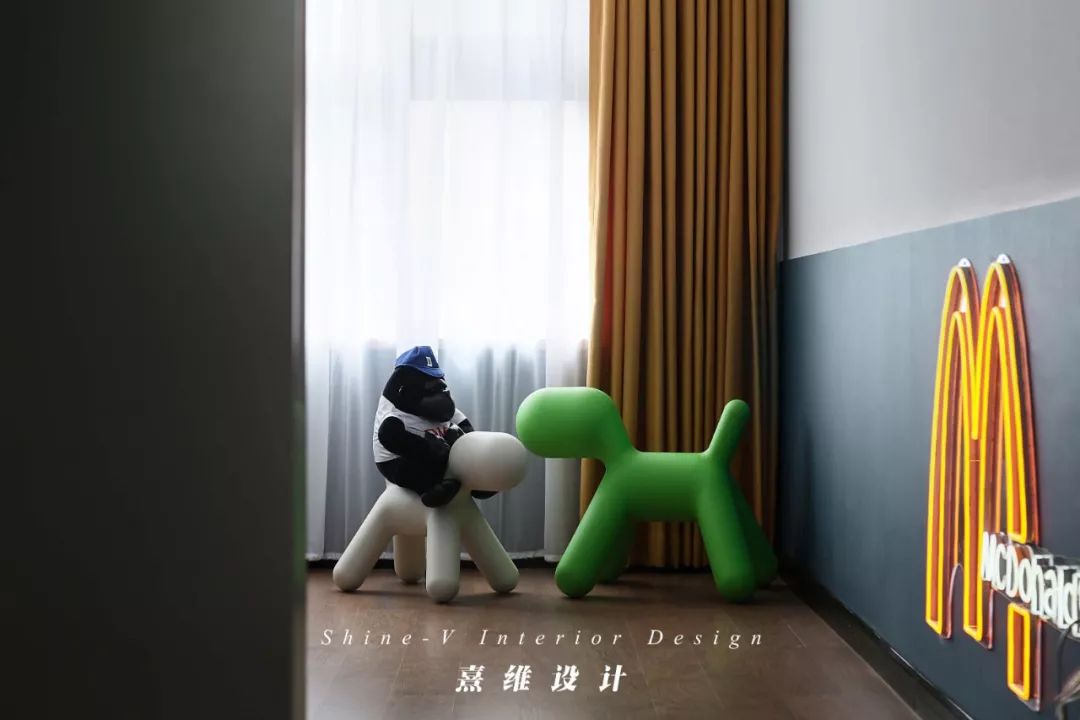 《溯洄》精装房改造 | 黑白灰的现代简约之家-106