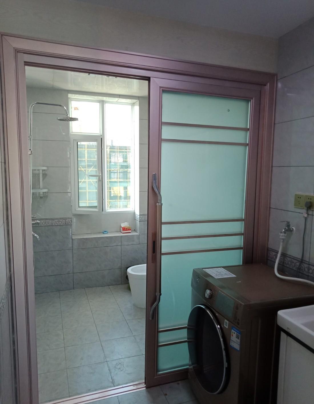 简约留白，错位灯带打造现代家居空间-7