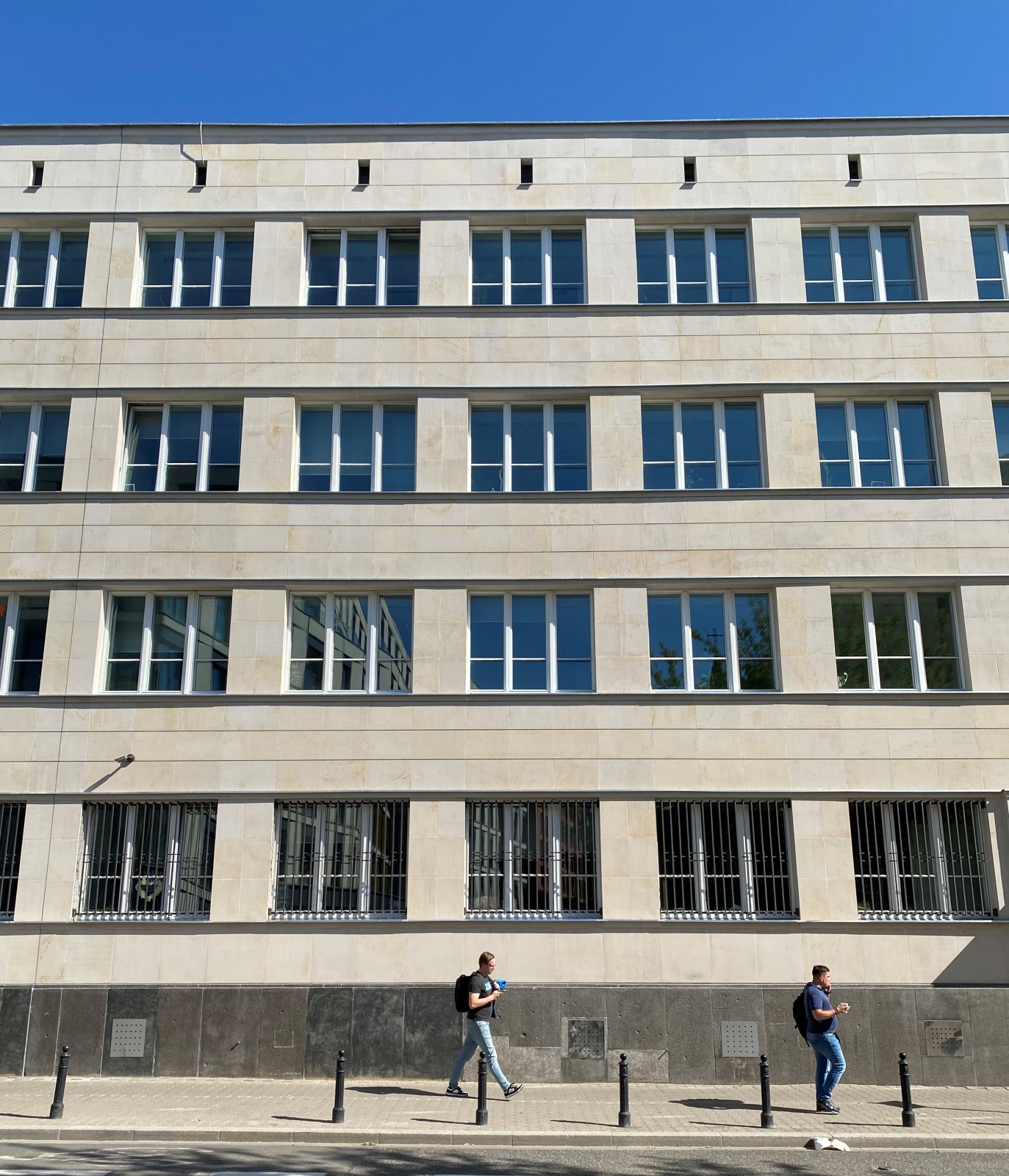 华沙波维什卢发电厂行政大楼外立面翻新丨波兰华沙-62