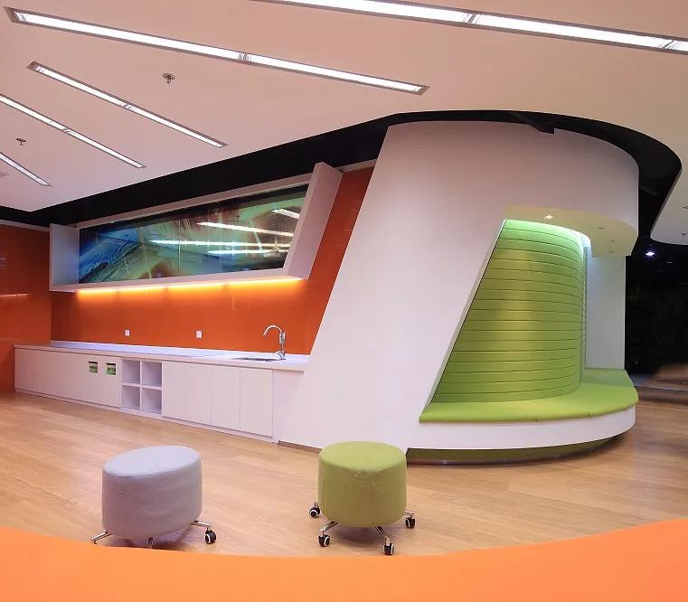 环境图形设计激活办公空间，企业文化魅力尽现-8