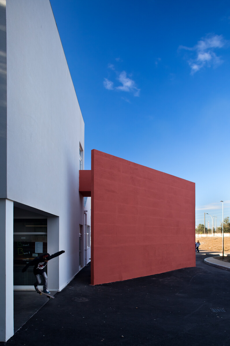 葡萄牙 Rainha Santa Isabel 中学室内设计-23