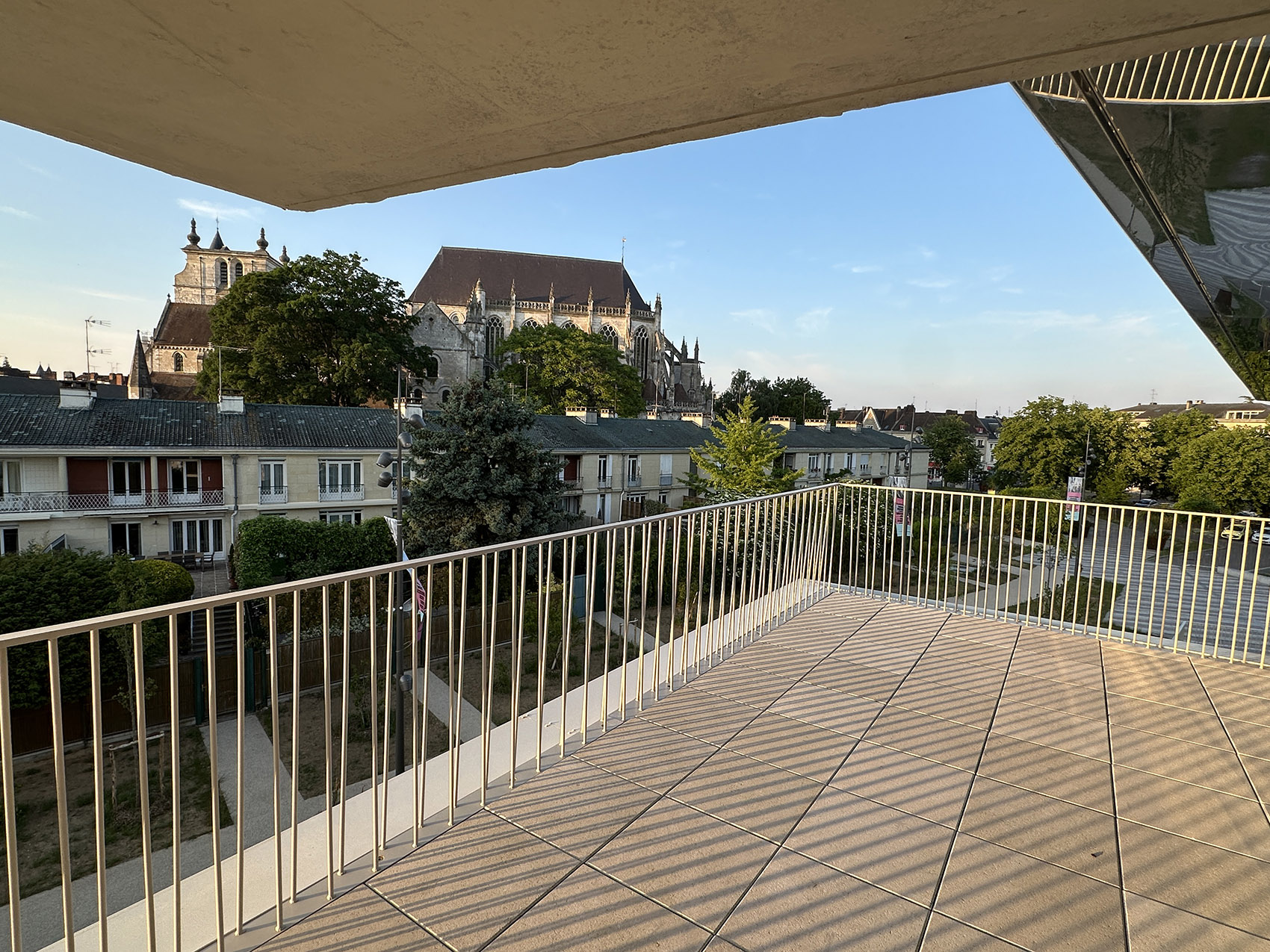 Beauvaisis剧院丨法国丨The atelier AJC-92