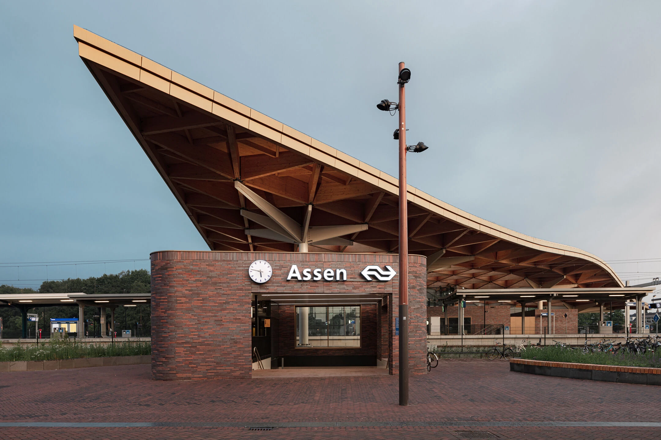 Assen Station-23