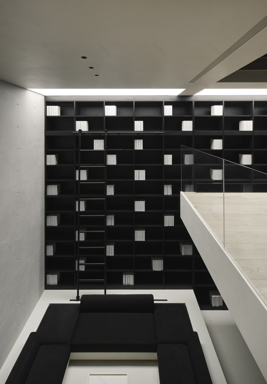 5 米书墙打造地下图书馆丨中国上海丨FF DESIGN-4