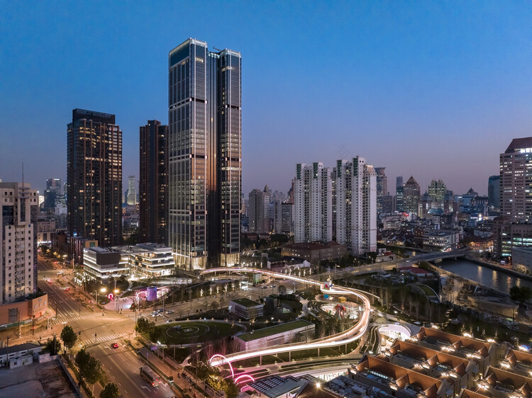 上海苏河中心办公大楼丨中国上海丨Foster + Partners-0