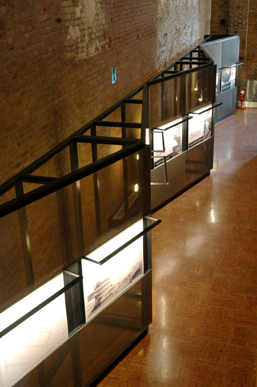  Arrivare a Venezia. Exhibition 
			-2