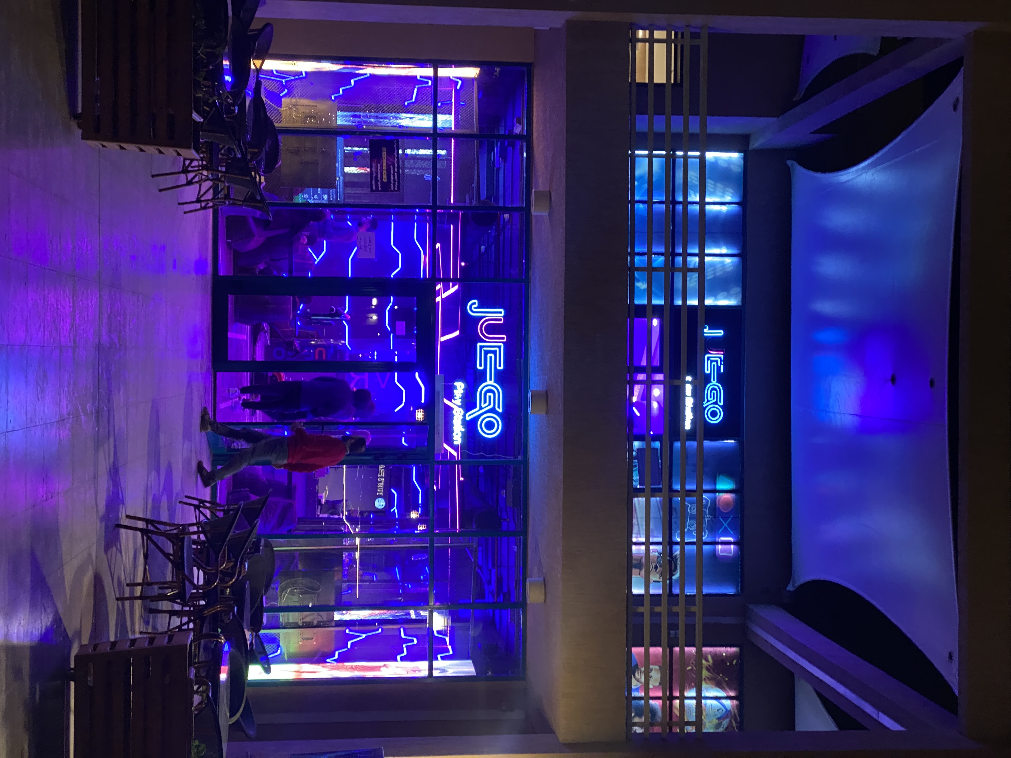 Juego gaming center real photos-0