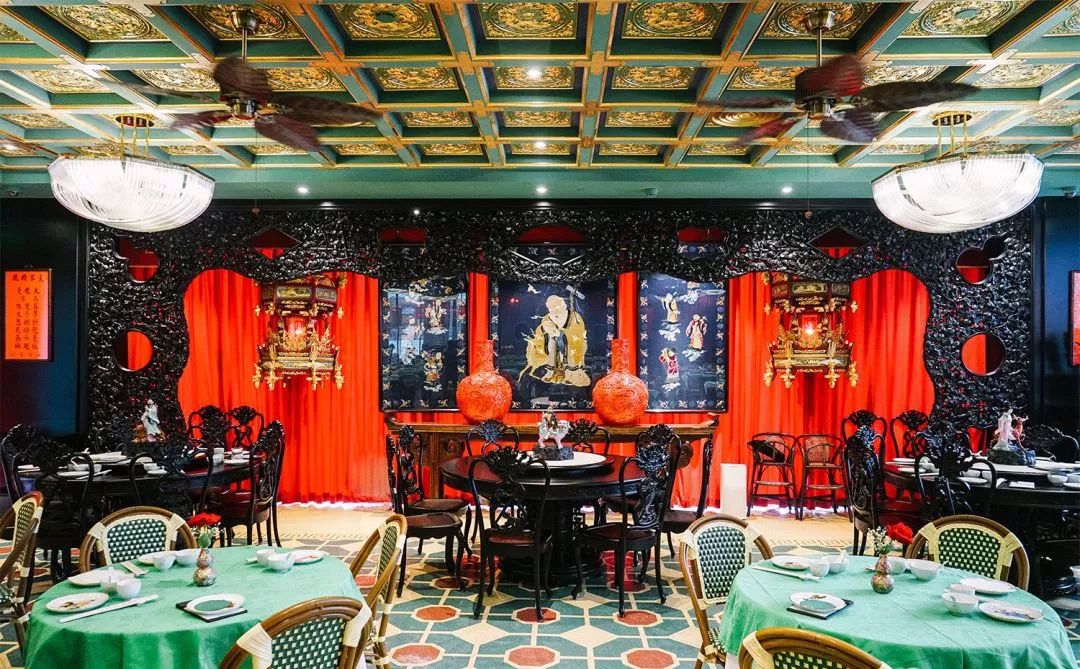 新国潮餐饮设计风靡上海,传统元素演绎现代美学-52