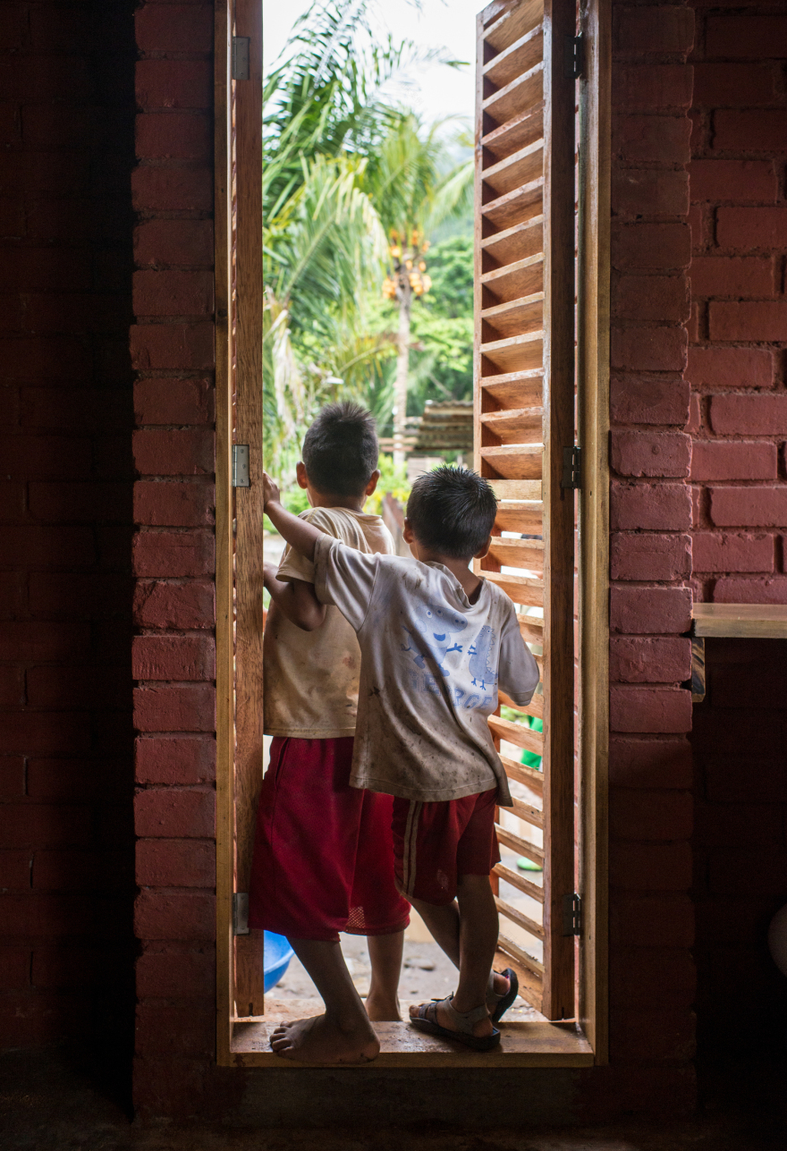 New Community Center for Otica Native Community / Semillas-33