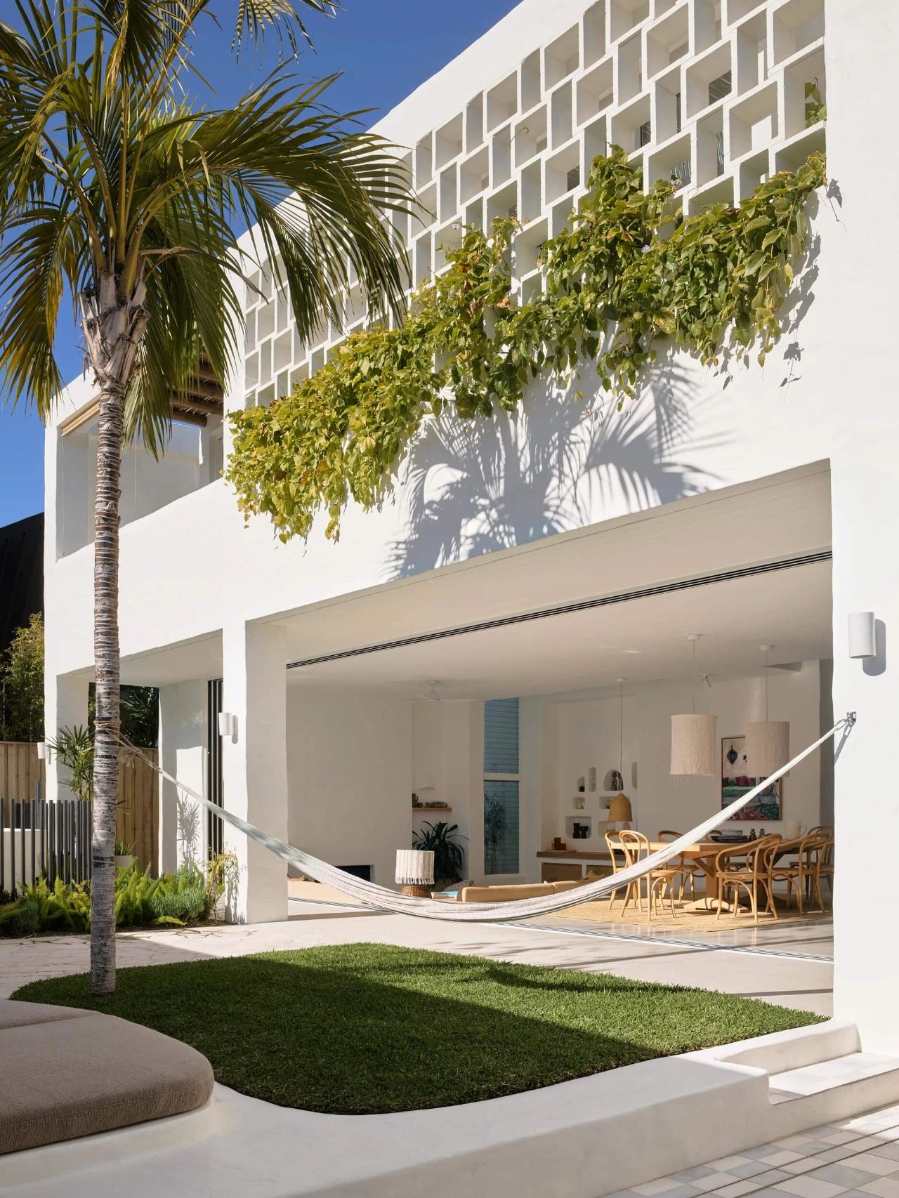 Stafford1000㎡的网红别墅，风格越看越喜欢-3