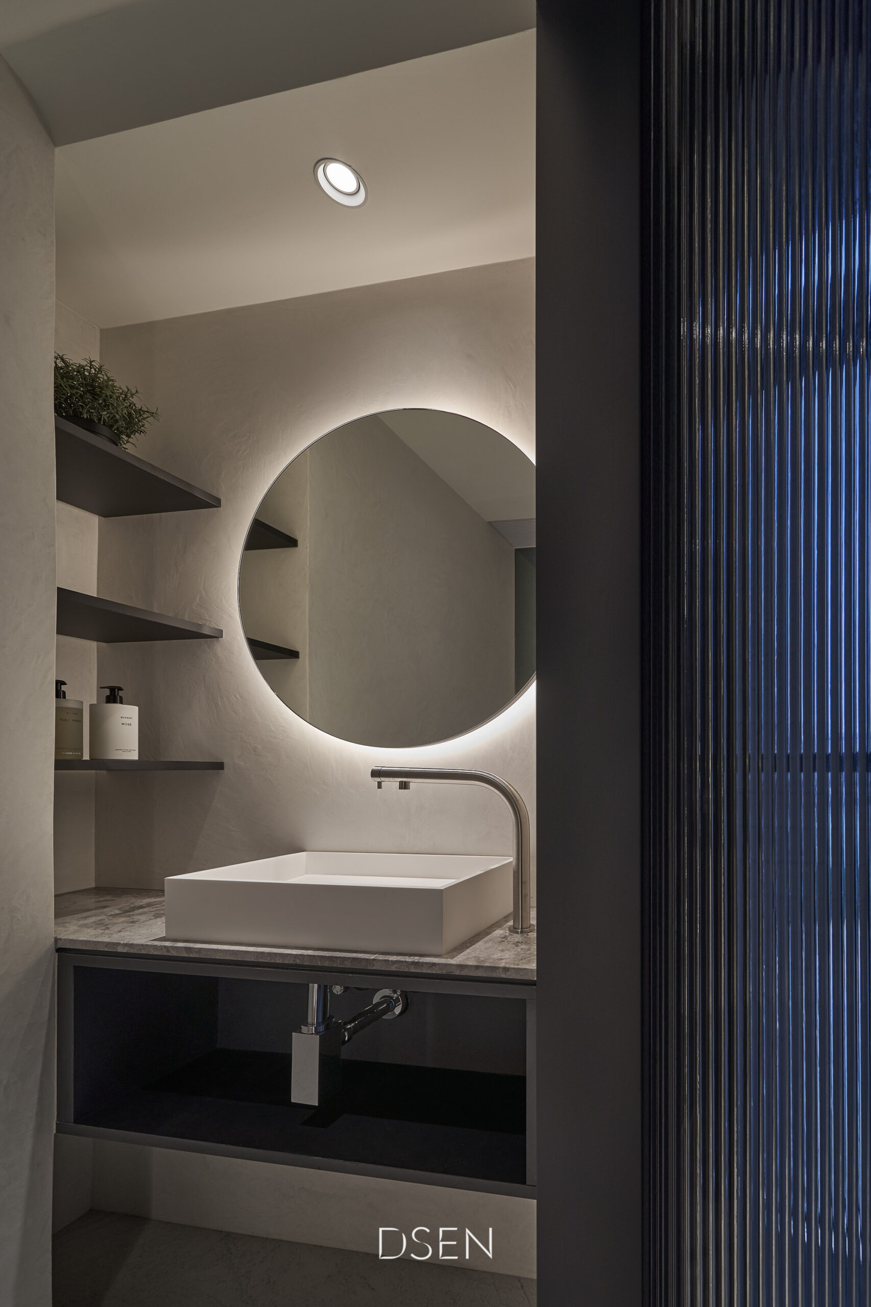 未提及明确名称丨中国台湾-25