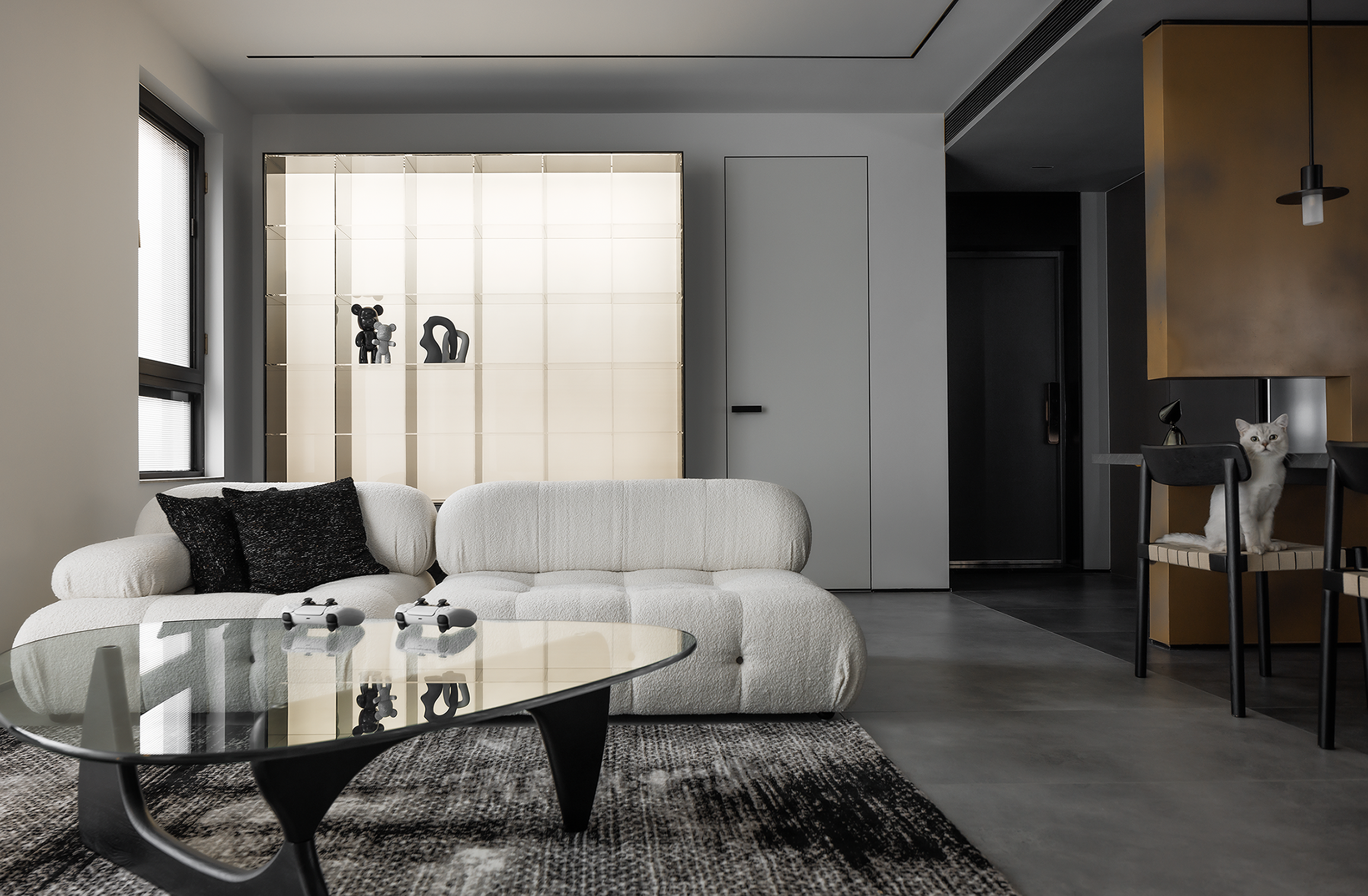 酷但“居家”,隐形收纳+“大平层”视野,无短板全能型暗调极简丨中国上海-24