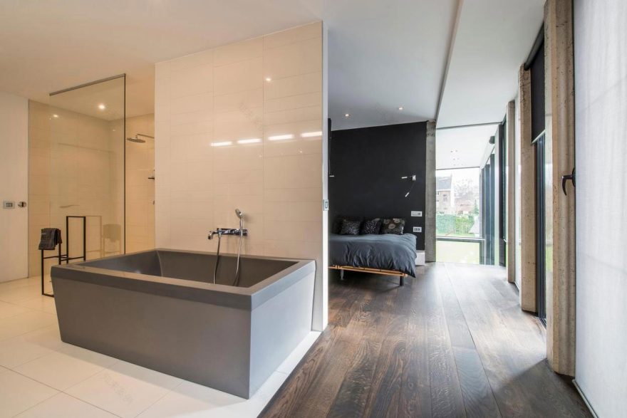 比利时阿尔蒂普改造面包店为明亮通风之家-37