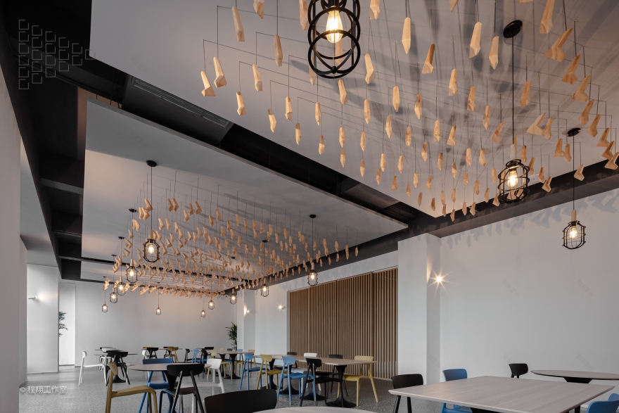 光影律动 SIT 展厅丨中国东莞丨弗格氏工程设计有限公司-30