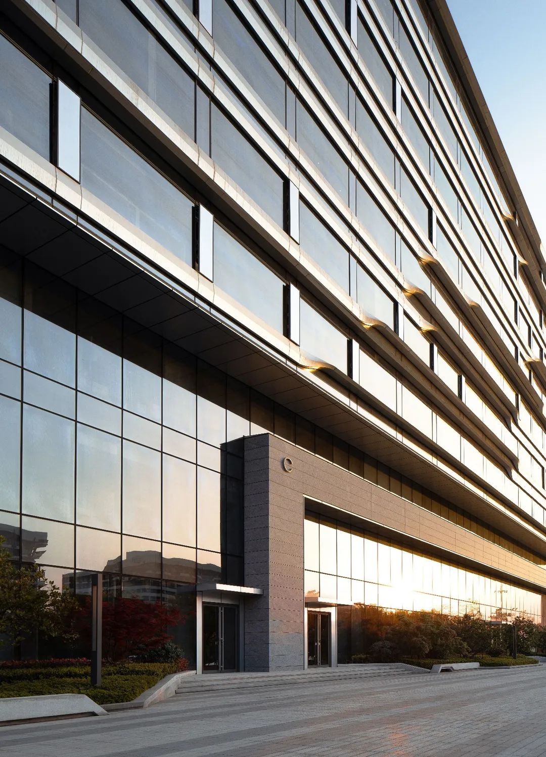 《贝达梦工场》 | 多样化功能、街区互动、人性化场所与建筑群落识别性的融合-138