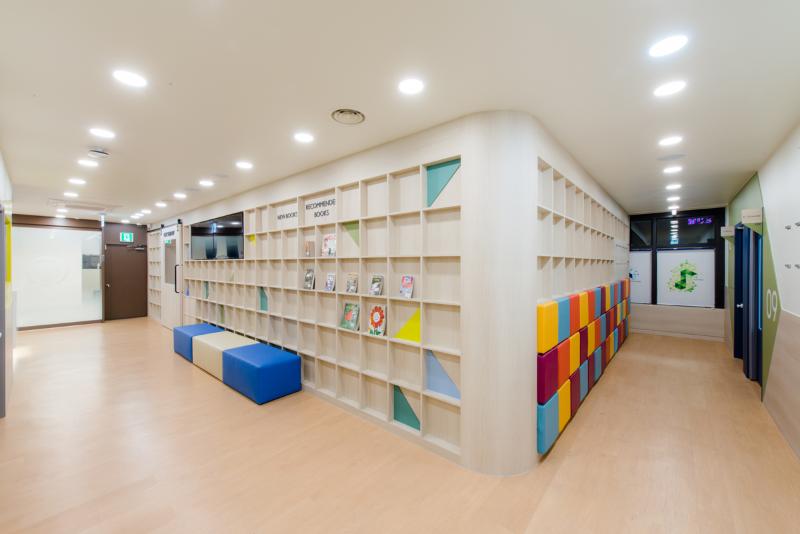 简约风格 210 平英文学苑室内设计-14