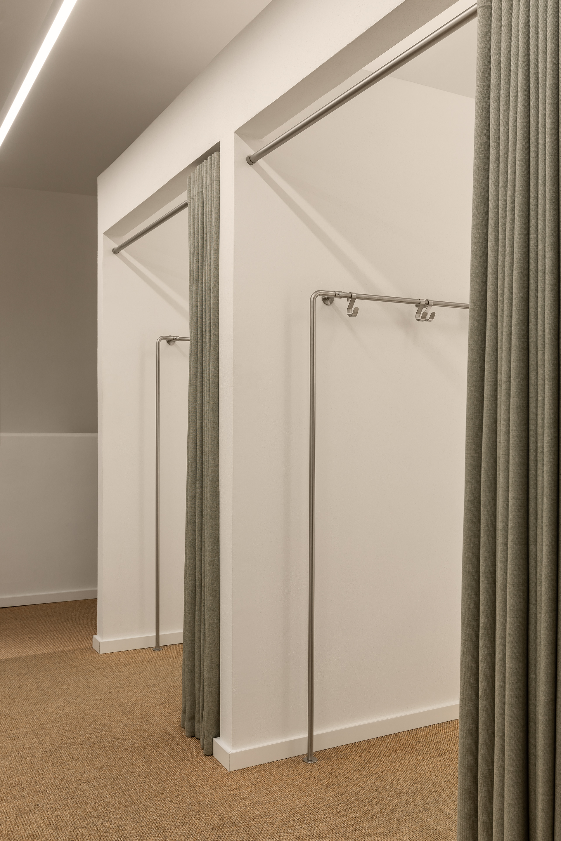 CICI COCO 展厅及咖啡馆丨乌克兰利沃夫-60