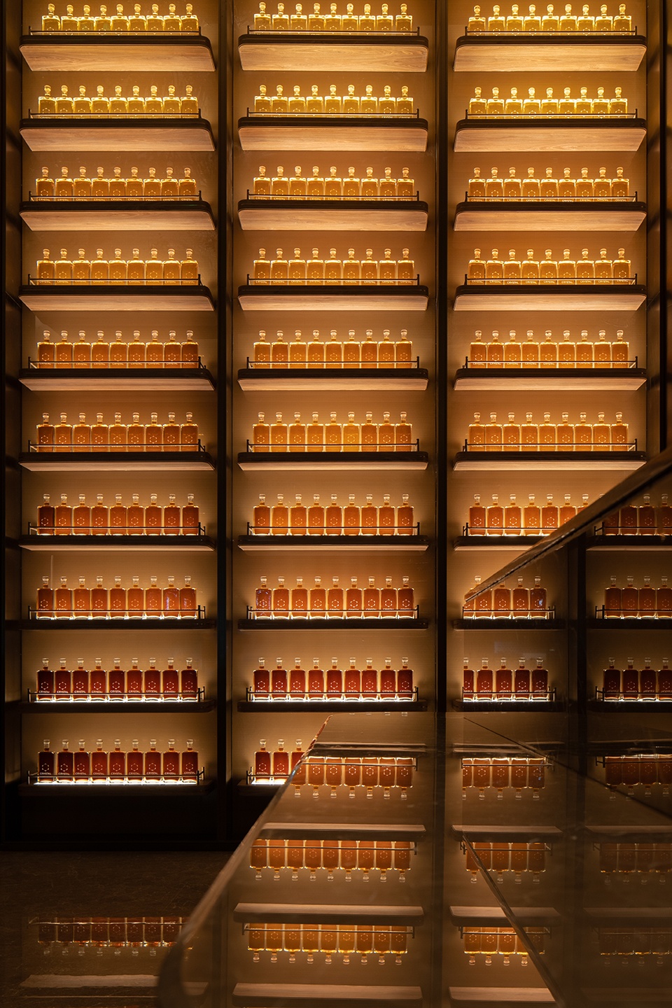 桔子水晶酒店丨中国上海丨朱周设计-6