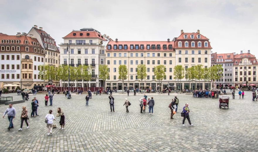 德国德累斯顿新市广场-7