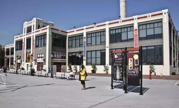 美国鱼雷工厂艺术中心-24