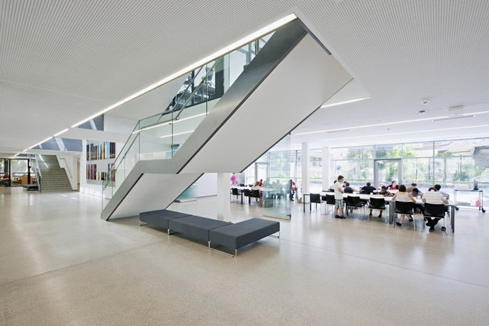 奥地利 Stelzhamerschule 小学重建与扩建,开放式空间激发儿童创造力-22