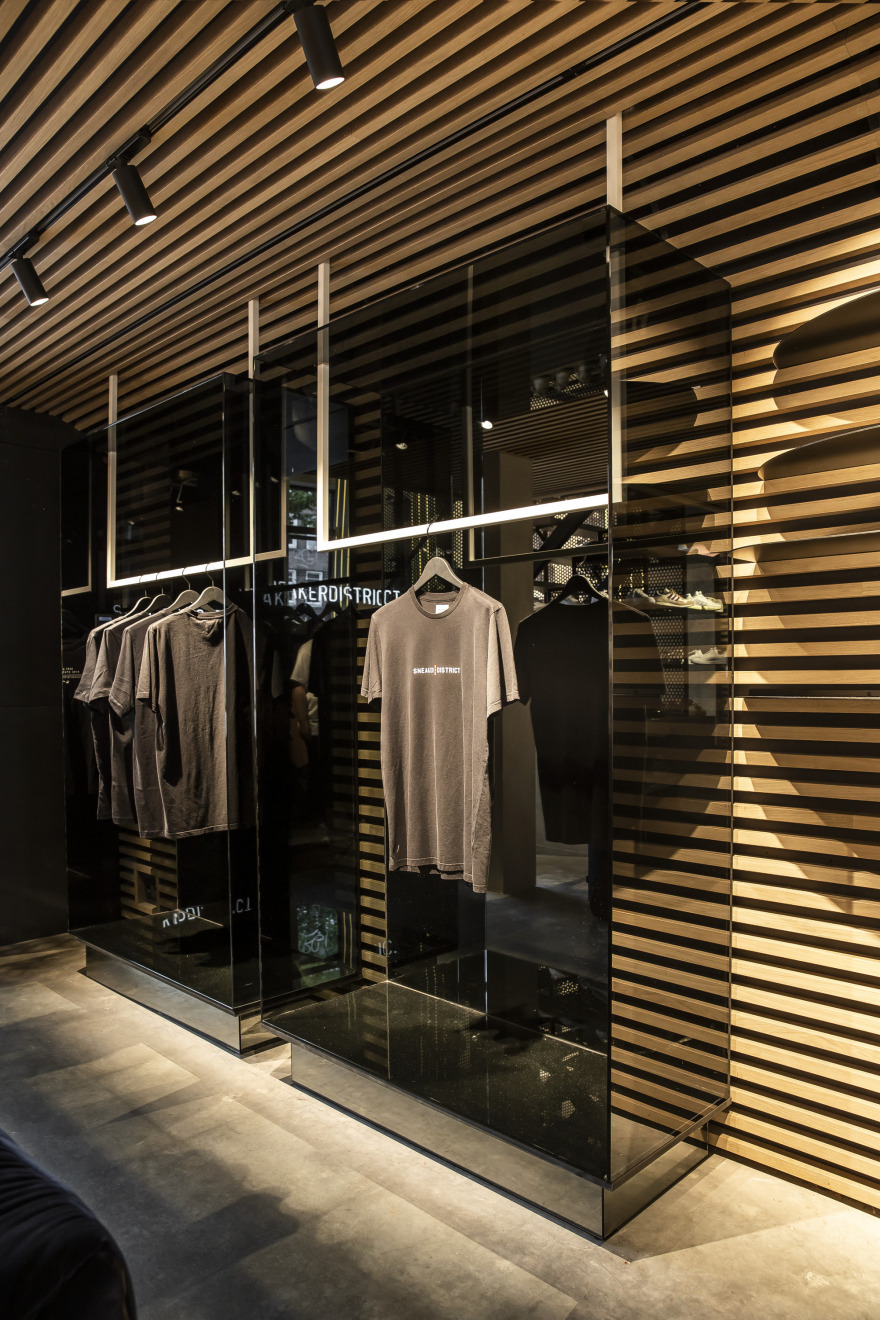 荷兰阿姆斯特丹运动鞋商店设计丨Barde + vanVoltt-31