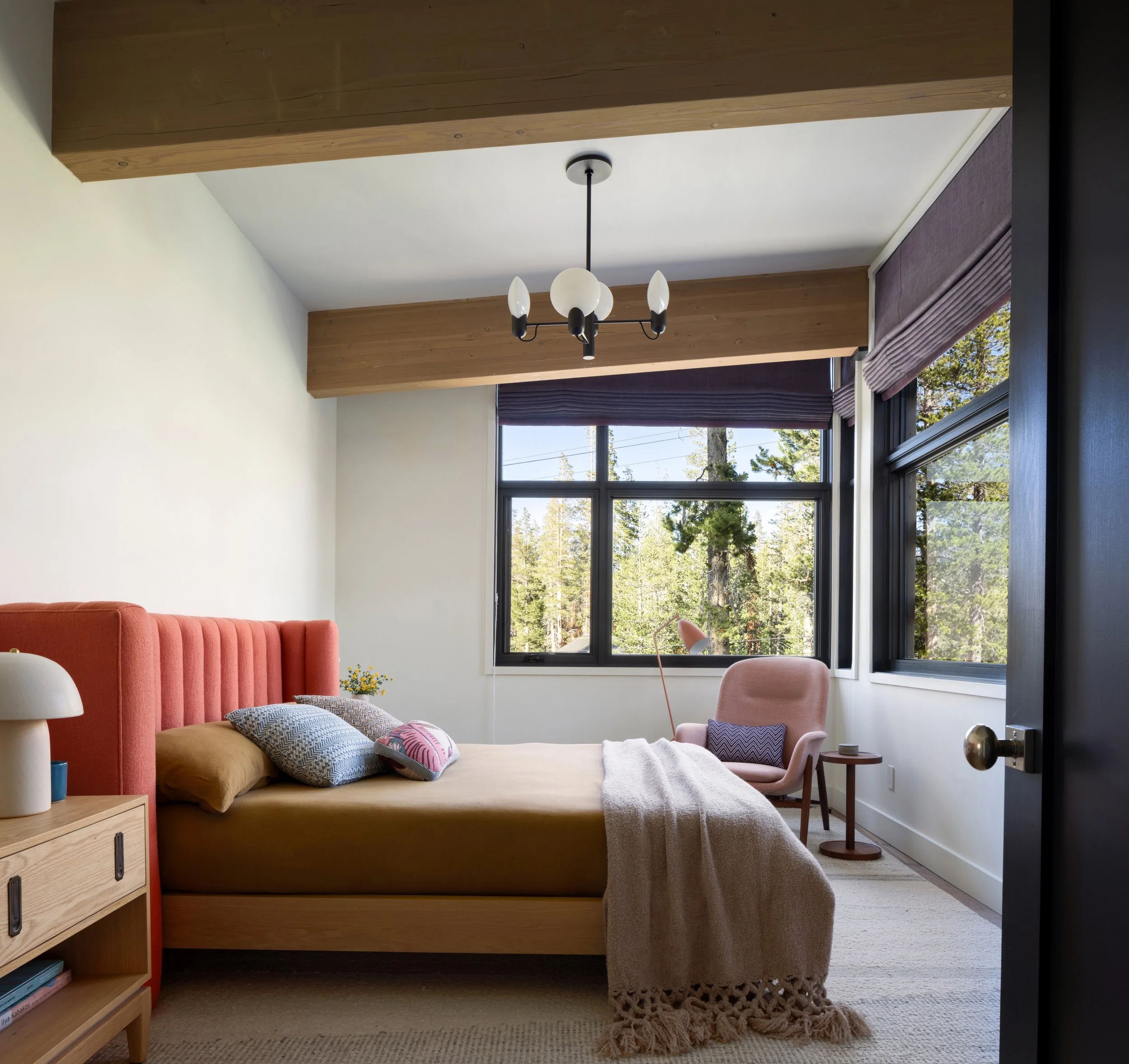 现代滑雪木屋丨Ann Lowengart Interiors-38