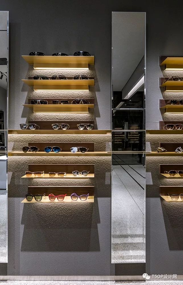 用玻璃与黄铜贯穿空间·北京阿目眼镜店铺-17