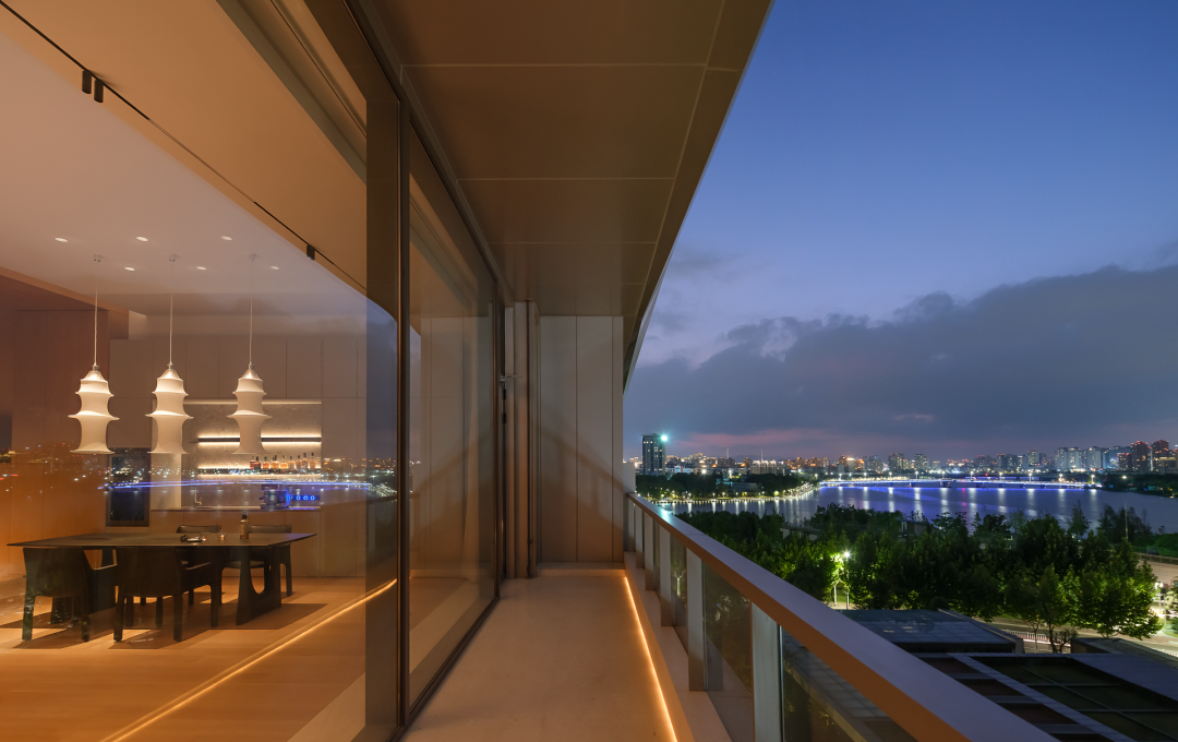 宁波君湾中心228㎡复式楼丨中国宁波丨中赫空间建筑设计-0