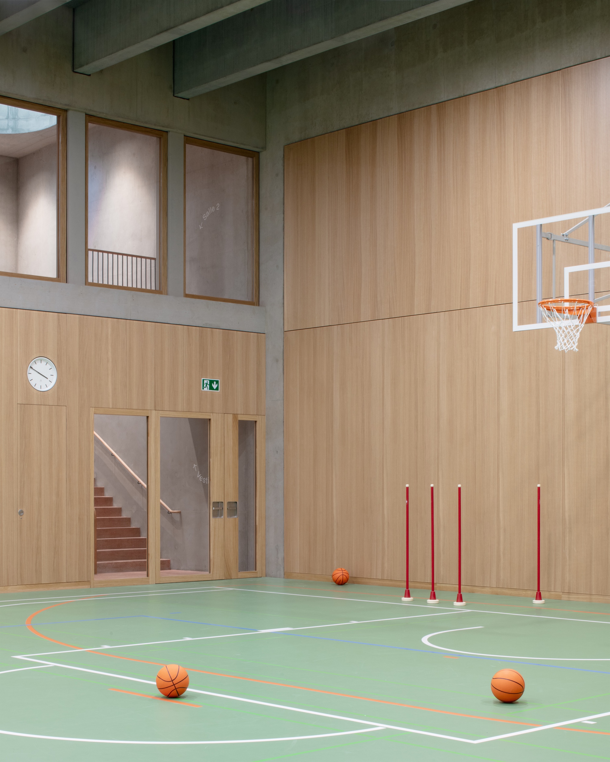 Collège des Parcs School Extension and two Sport Halls / Stoa architectes-32