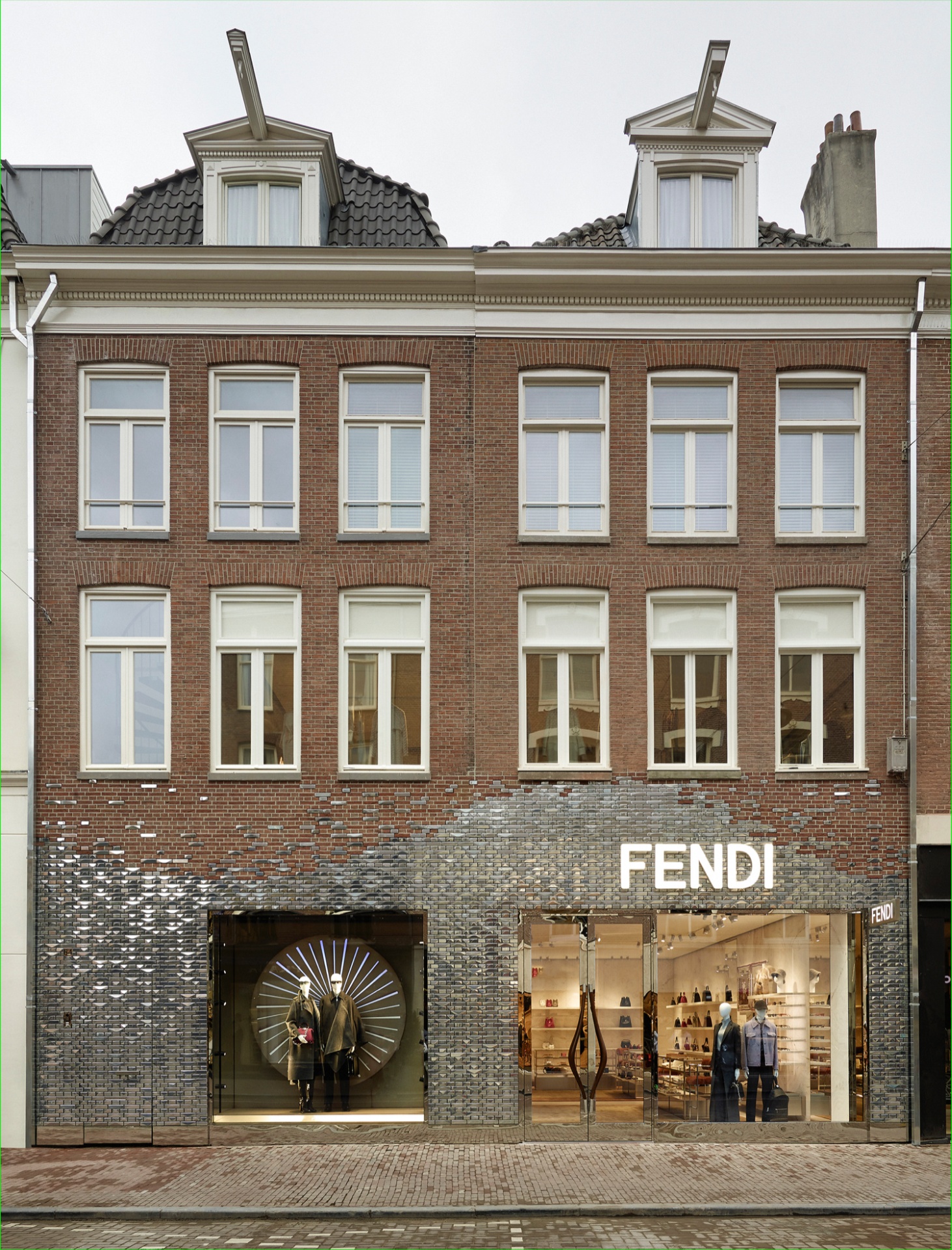 FENDI 阿姆斯特丹旗舰店设计丨荷兰阿姆斯特丹丨FENDI 室内设计团队,Gabriela Puig Soleille-11