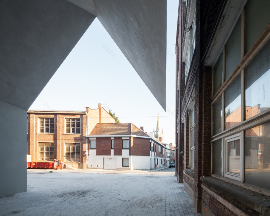 比利时图尔奈建筑学院丨Aires Mateus-8