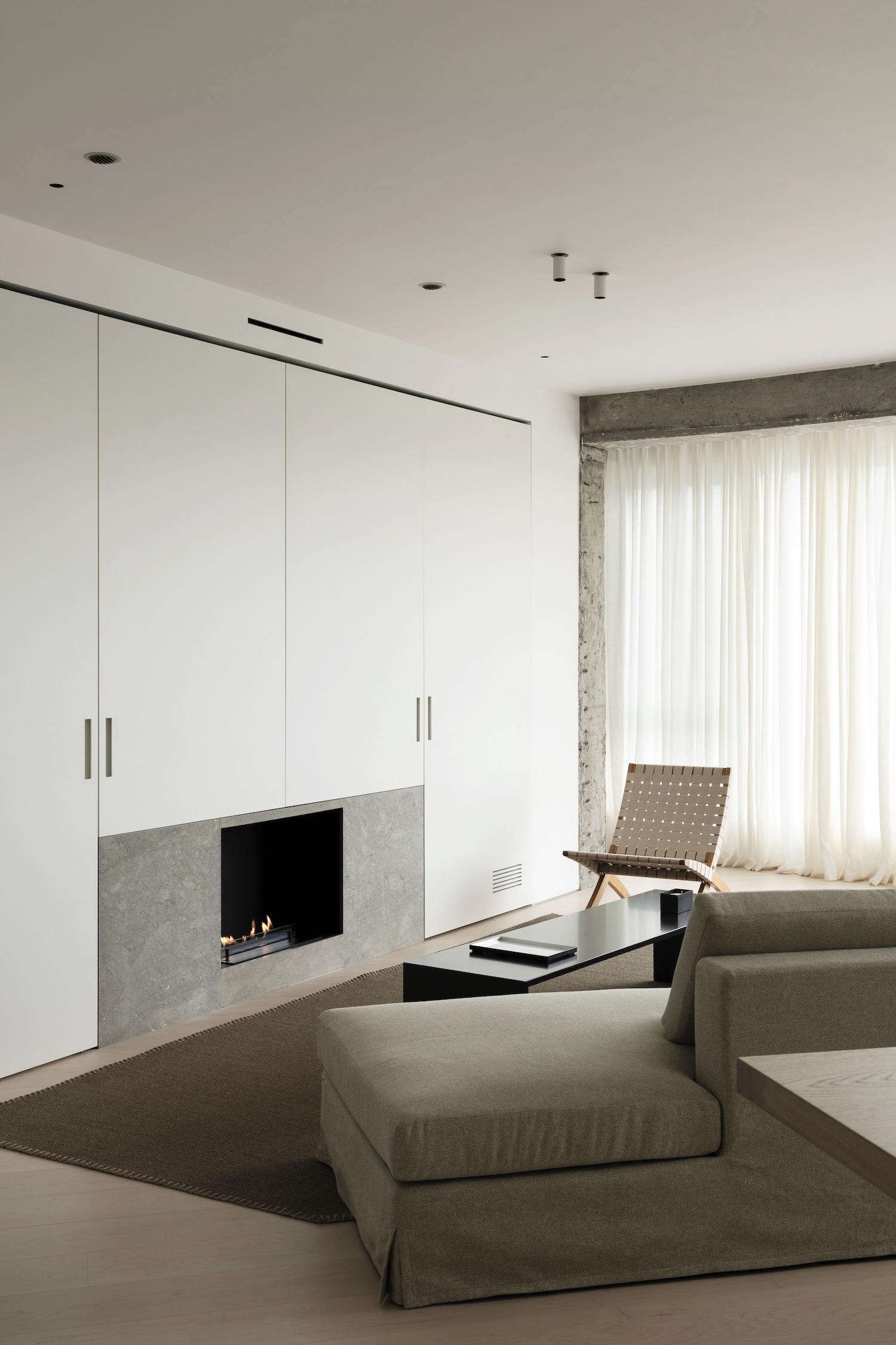 FHC Apartment:北京CBD上空的极简居所丨中国北京丨BW Timeless-2