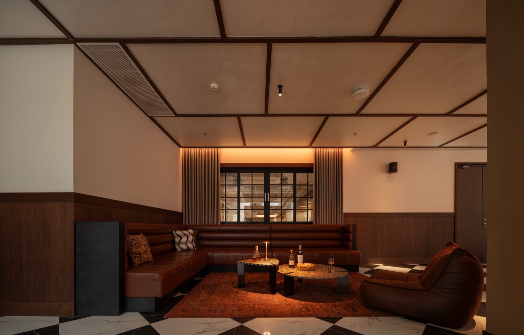 PEEEAK Café & Bar 巅丨中国深圳丨VH（Vivienne Han Design）设计事务所-78