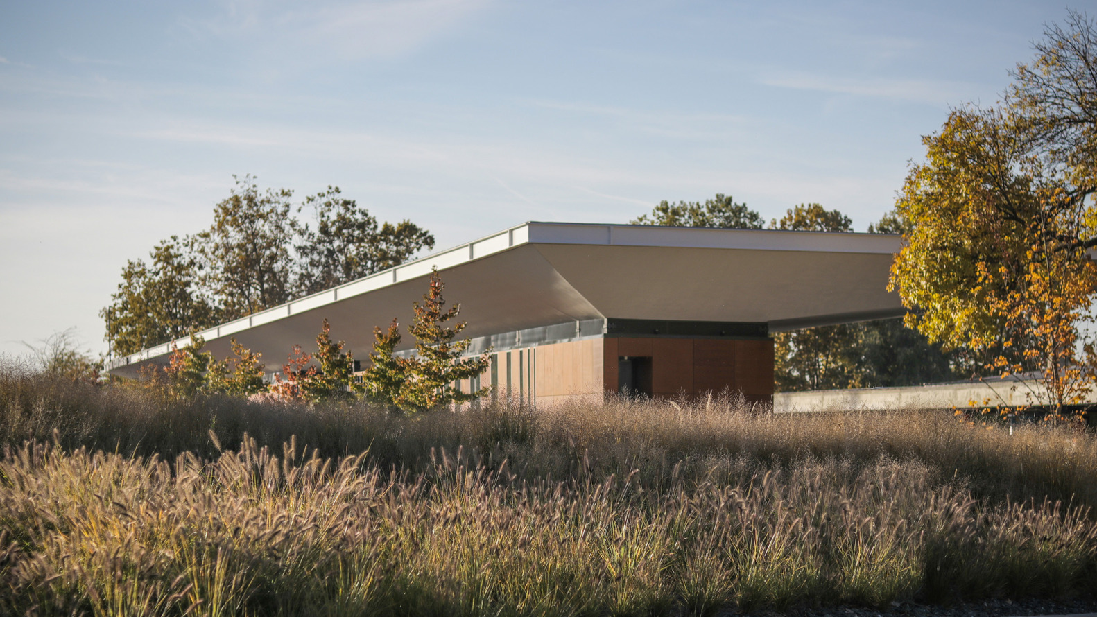 克罗地亚斯拉沃斯基·布罗德位巴士总站丨桑格勒+AVP 建筑师事务所-10