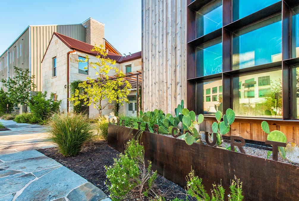 孤星庭院酒店（注：Court在这里结合常见情况推测为酒店名一部分，一般可理解为庭院酒店，但如果有特定背景，可能有更合适译法） 丨美国奥斯汀-1