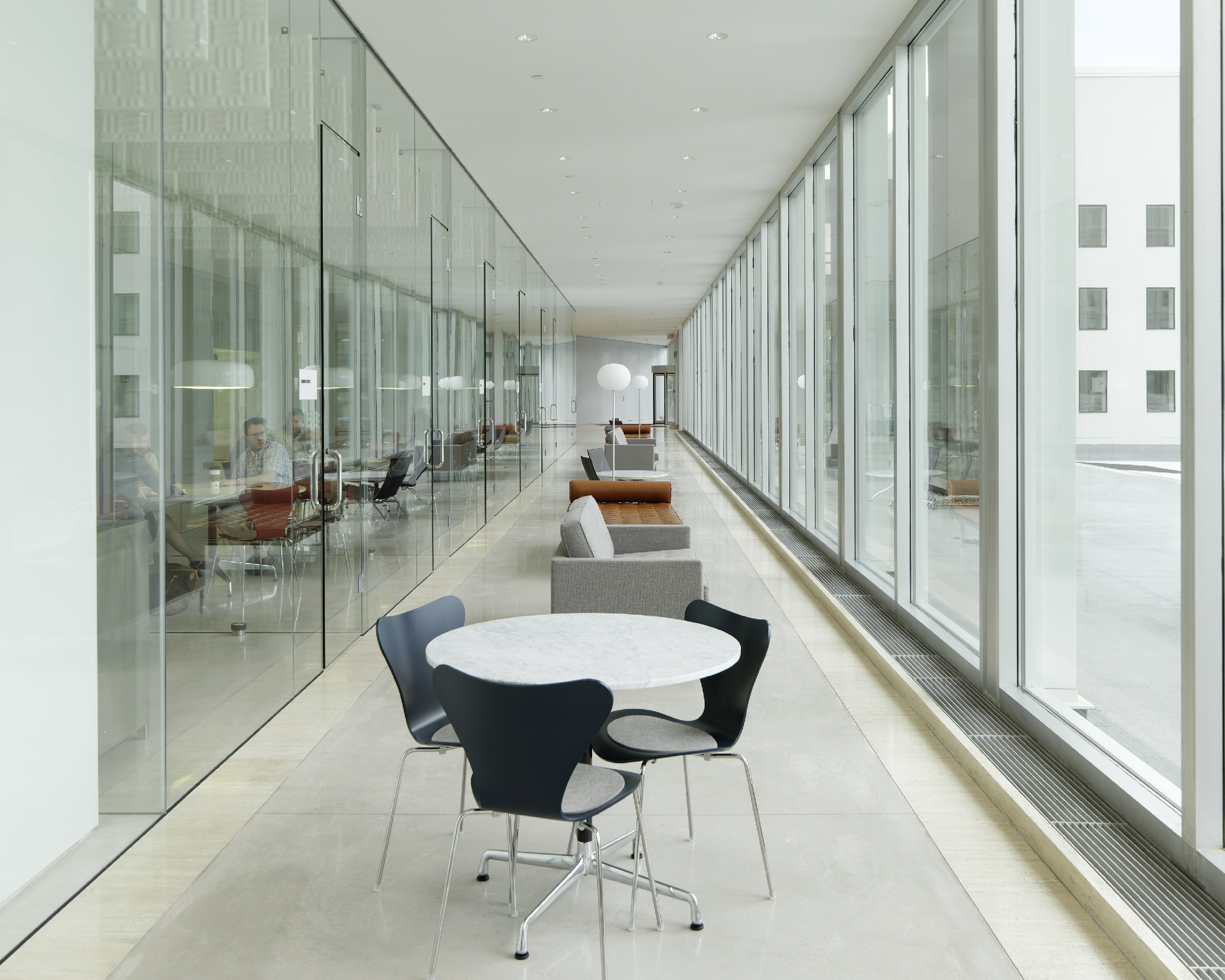 3M 公司总部 | 简约现代的办公空间设计-25