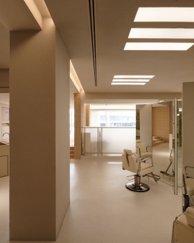 双空间工作室，雪儿美发沙龙丨法国里尔