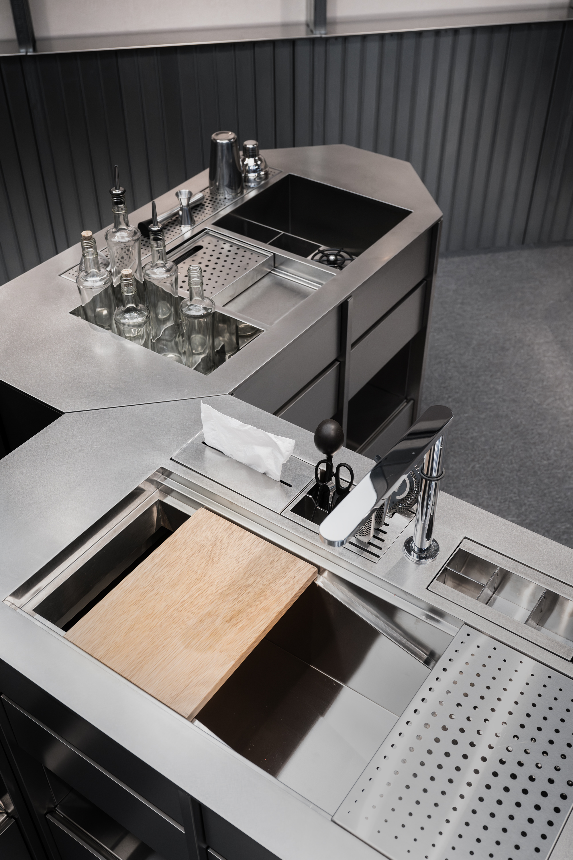 DALONG Stainless - International Interior Design Expo-16