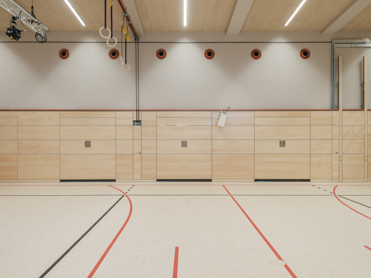  Generalsanierung und Anbau an einer Gemeindehalle - buerohauser-49