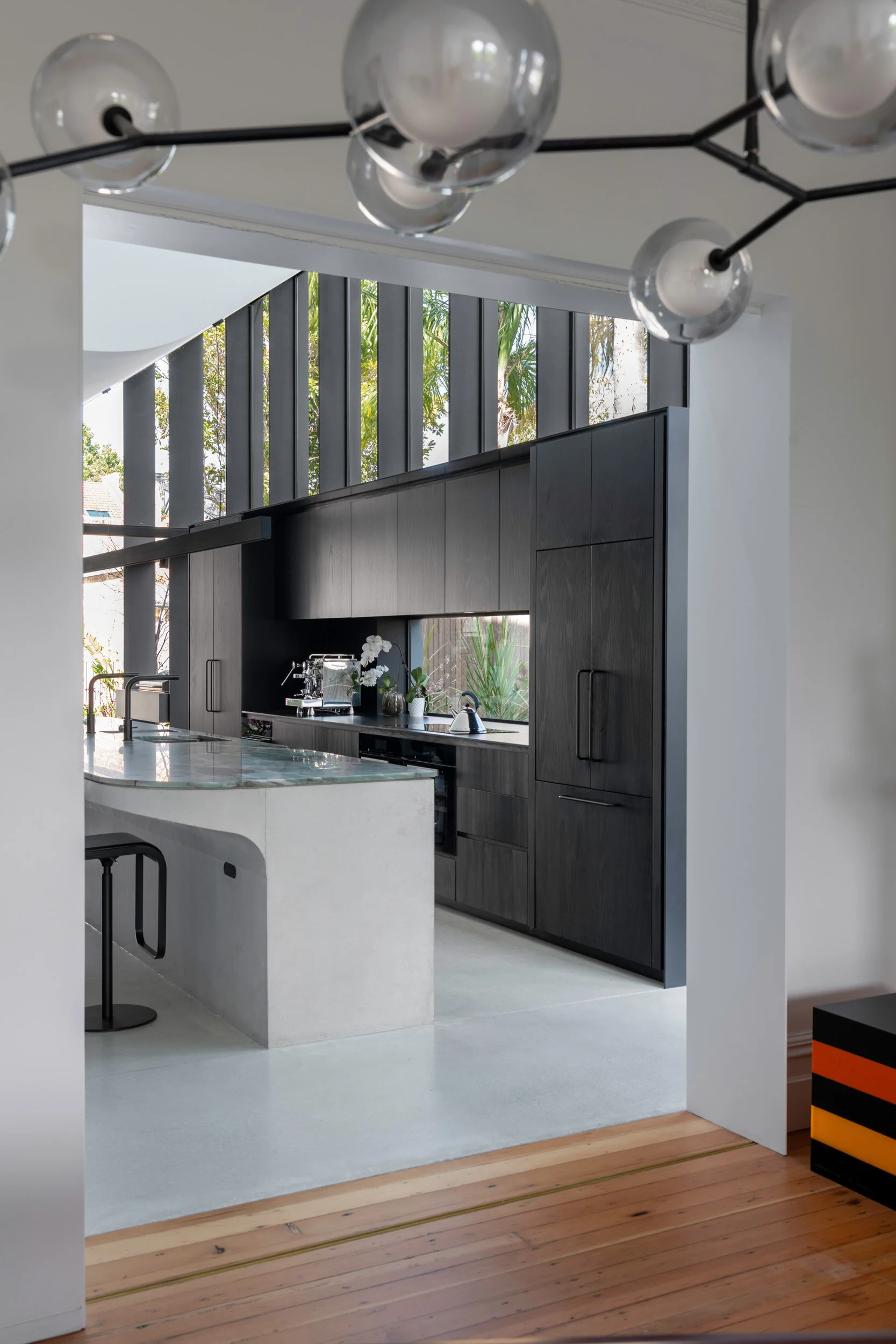 由于TAROELA不是常见的英文词汇，也没有明确的语境表明其含义，难以准确翻译此为明确的错误提示 -13