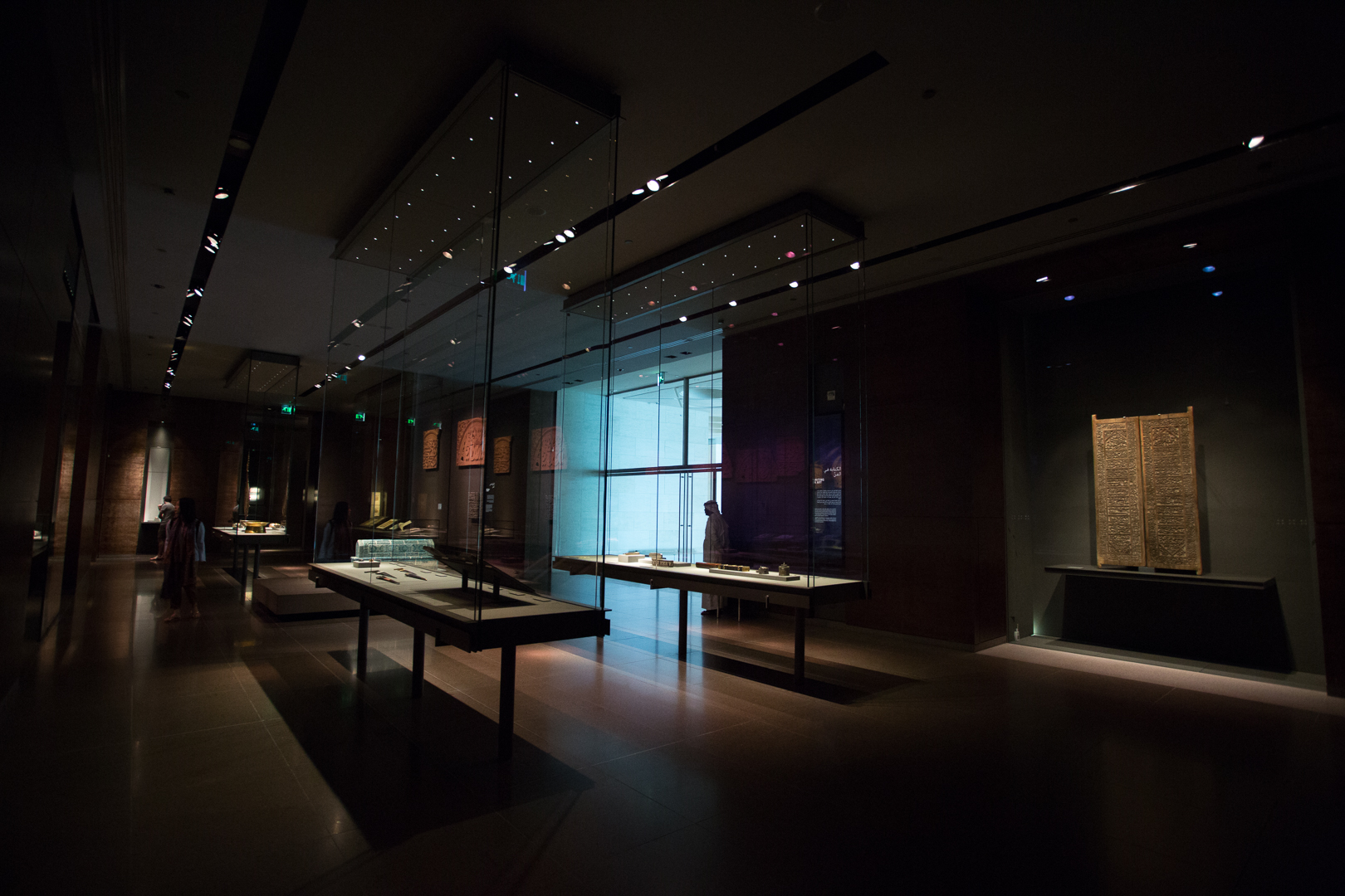 多哈伊斯兰艺术博物馆海外展柜项目丨卡塔尔多哈丨四川克里克展柜-4