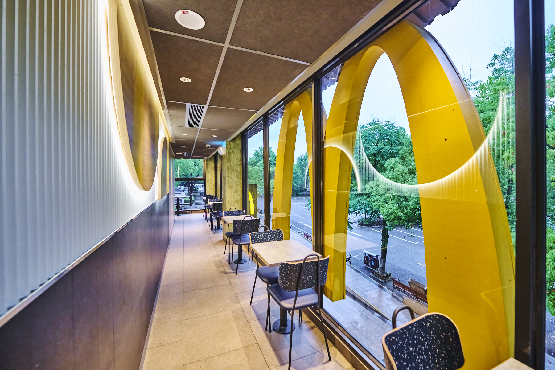 南京麦当劳丨中国南京-7