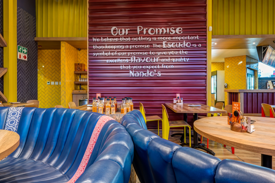 Nando's Potchefstroom 餐厅设计丨南非丨Design Partnership-9