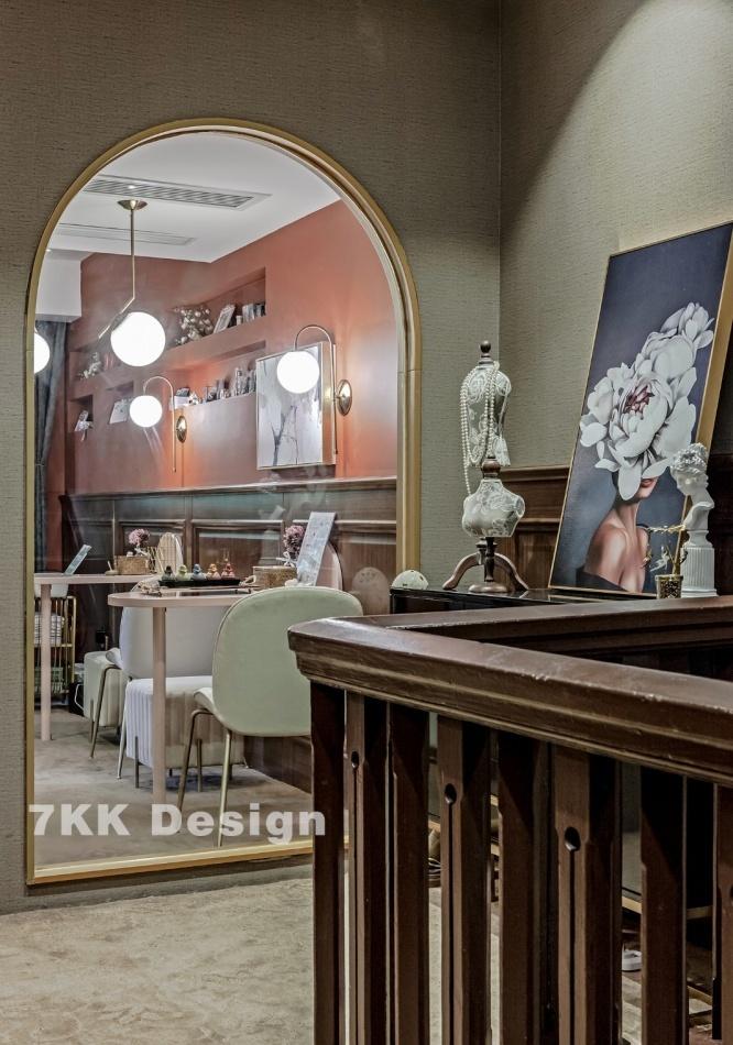 老洋房里的艺术盛宴——现代轻奢与古典韵味的完美融合-25