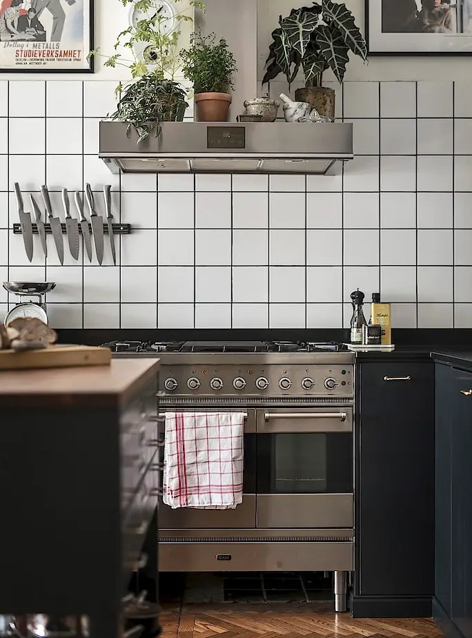 瑞典斯德哥尔摩独特书香公寓设计-3