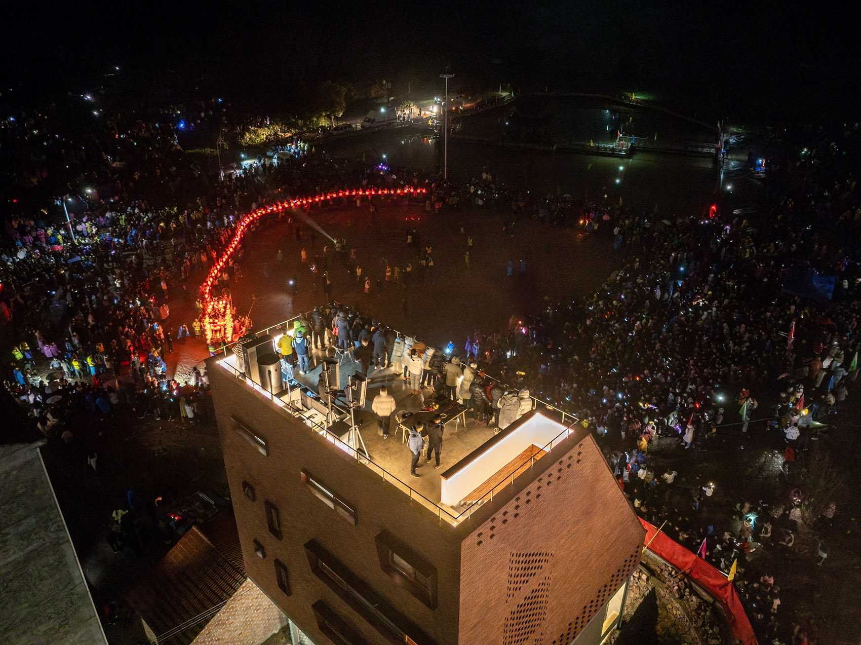 山下文化驿站丨中国浙江丨木伏建筑展演工作室-34