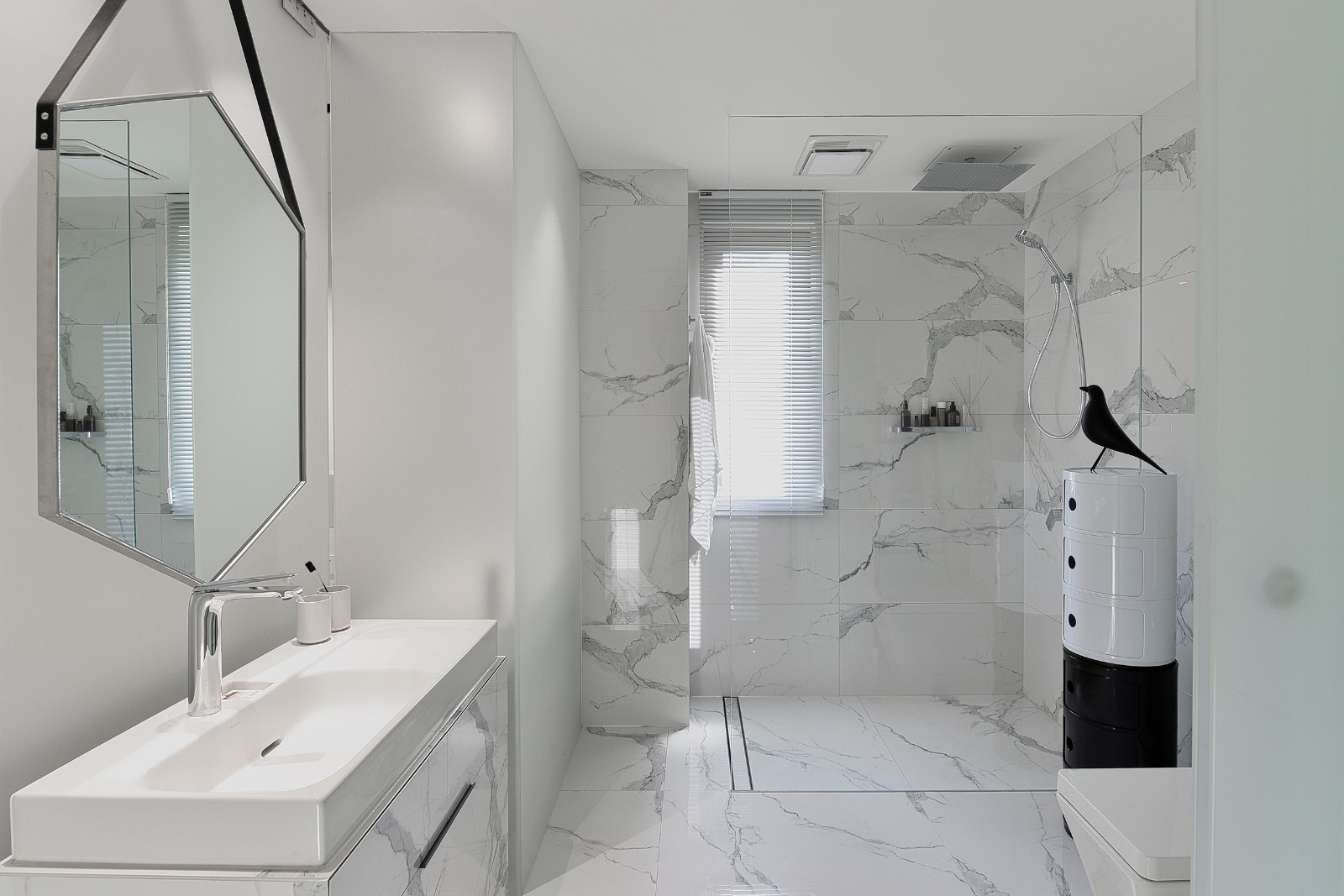 165㎡黑白现代,素简生活  王严民-35