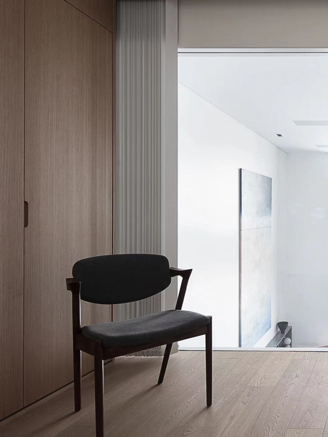 300㎡的跃层｜超强视觉系组合空间，很有腔调-6