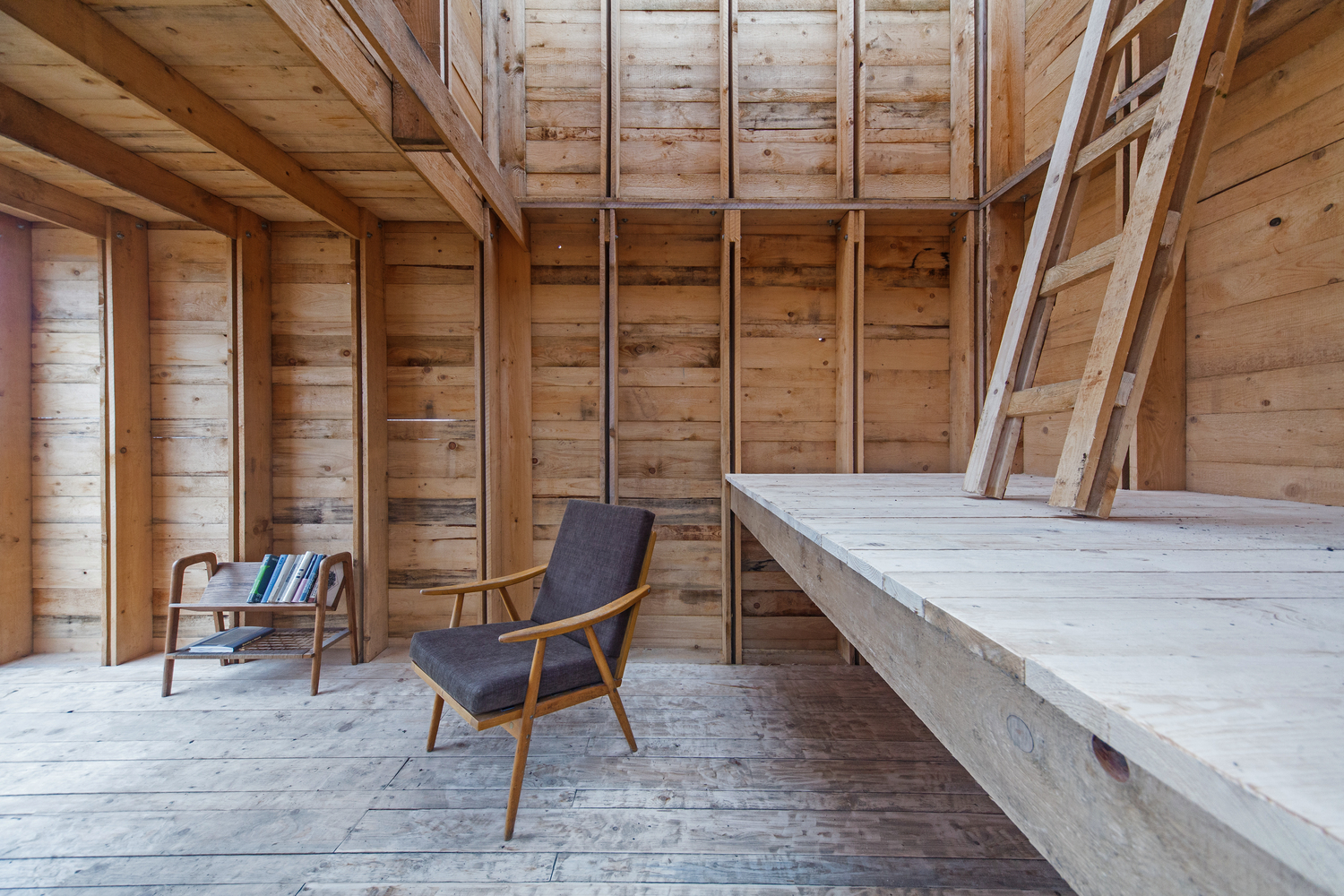 微型木构避难所-36